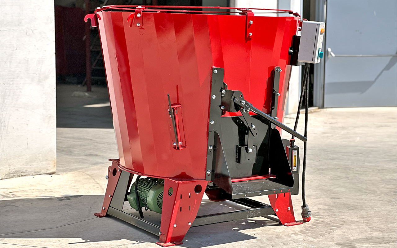 Stationärer Futtermischer mit Spezialdesign